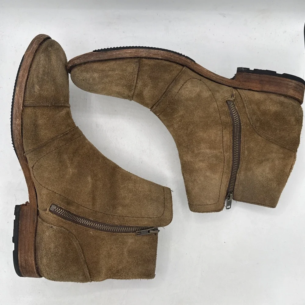 Frye ethan triple